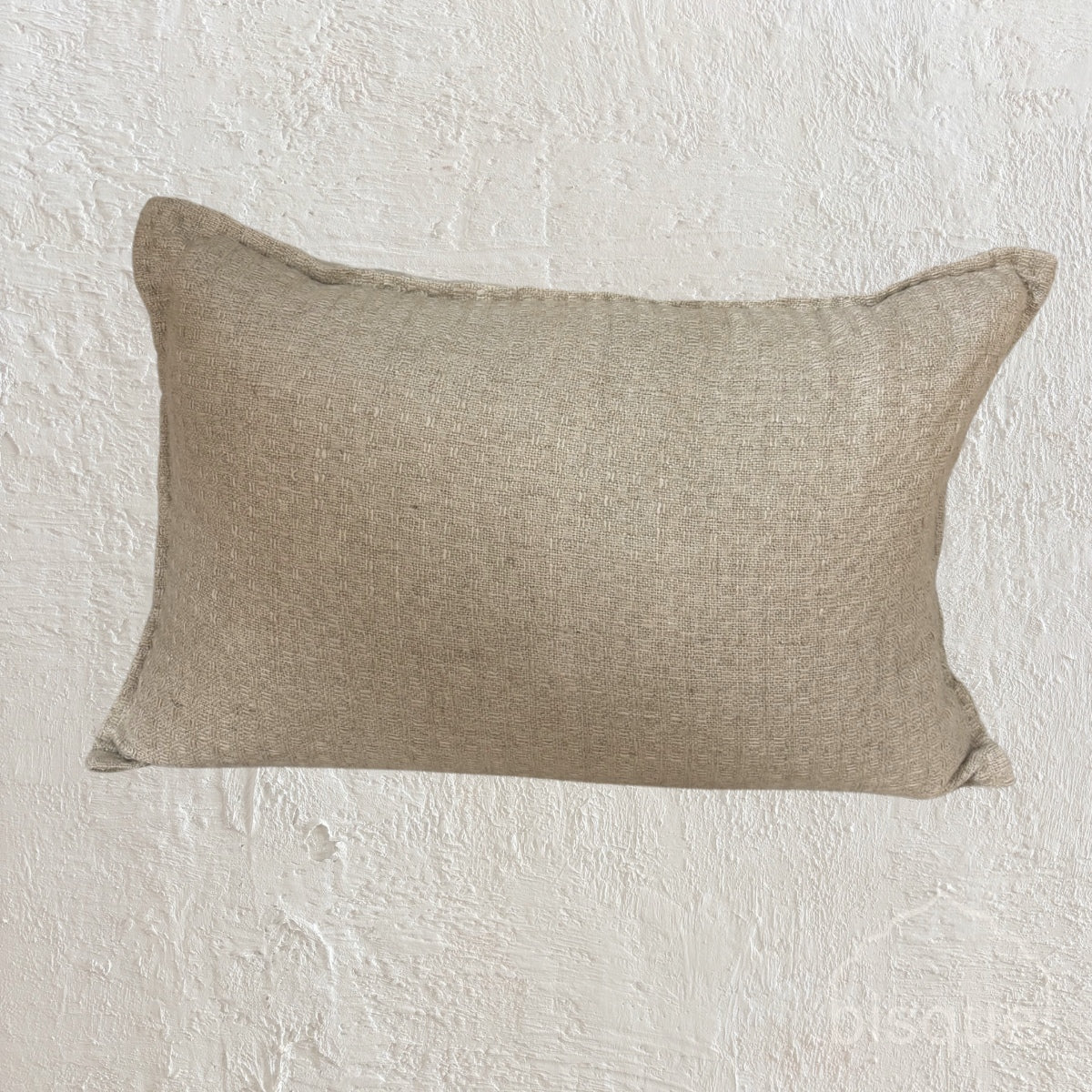 COLETTE2. SLUB SQUARE WEAVE. SILK. CREAM.60X40CM CUSHION.
