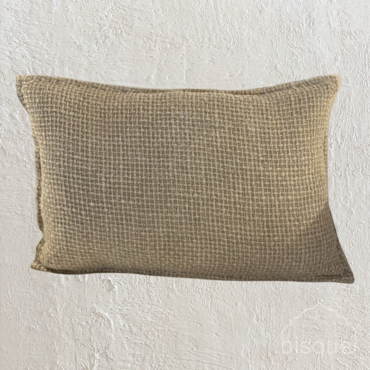 LOUISA2. NATURAL. SILK SQUARES WEAVE. 60 X 40 CUSHIONS.