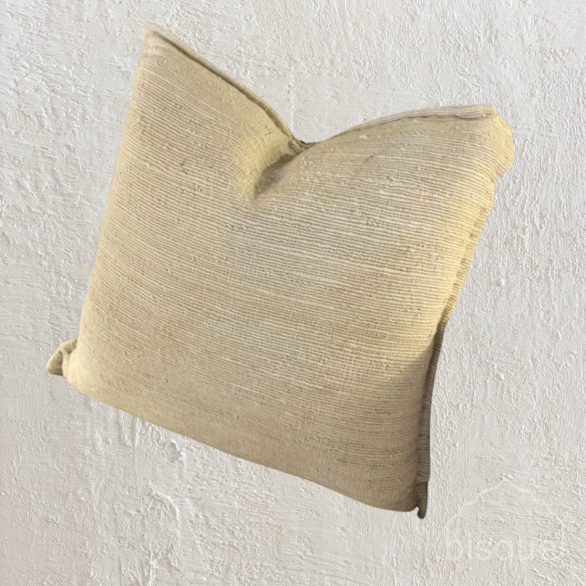 AGATHE. THICK SLUB SILK, VERTICAL THREAD WEAVE. CREAM. 60 X 60 CM