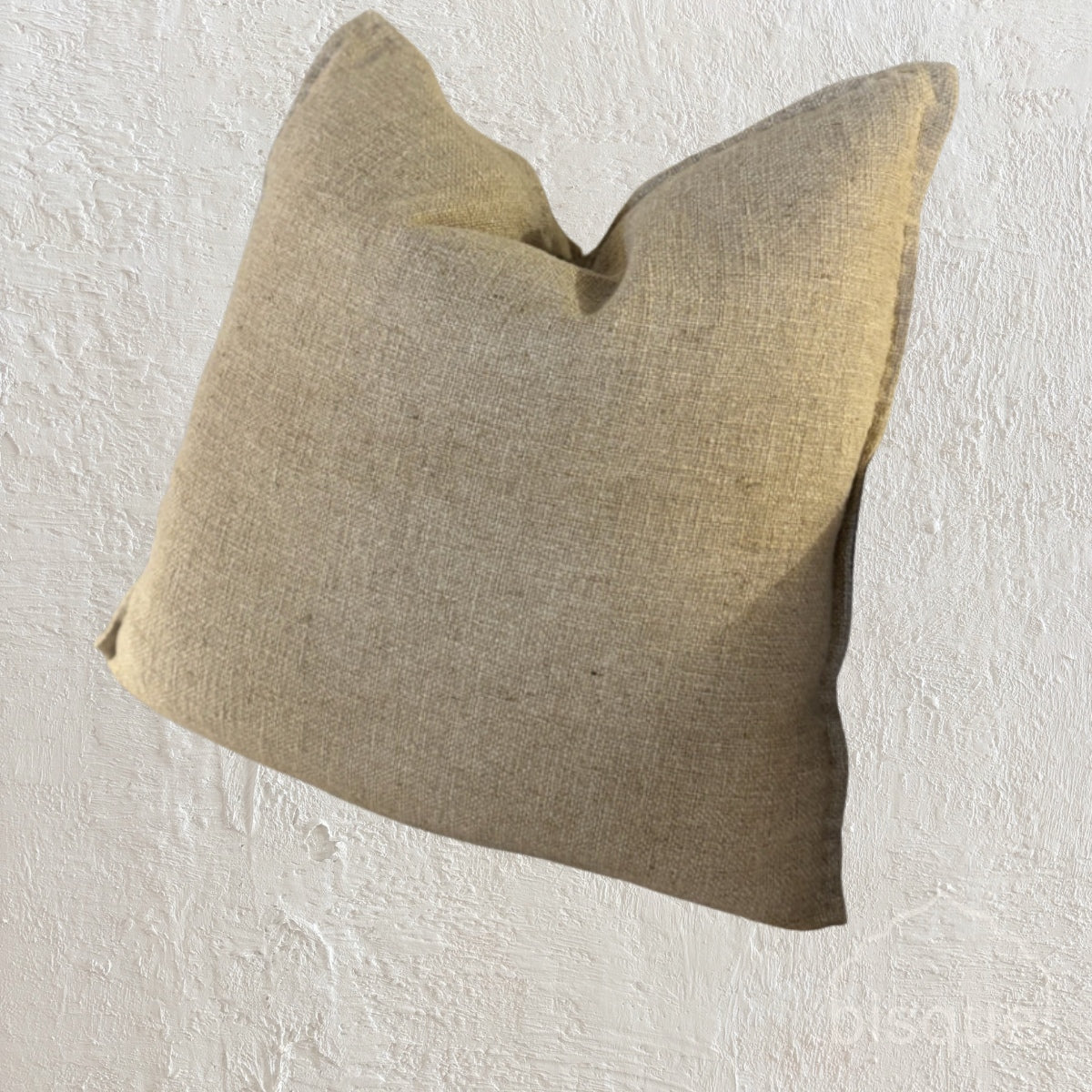 TALULLA. HEAVY LUB LINEN, NATURAL. 60 X 60CM CUSHIONS.