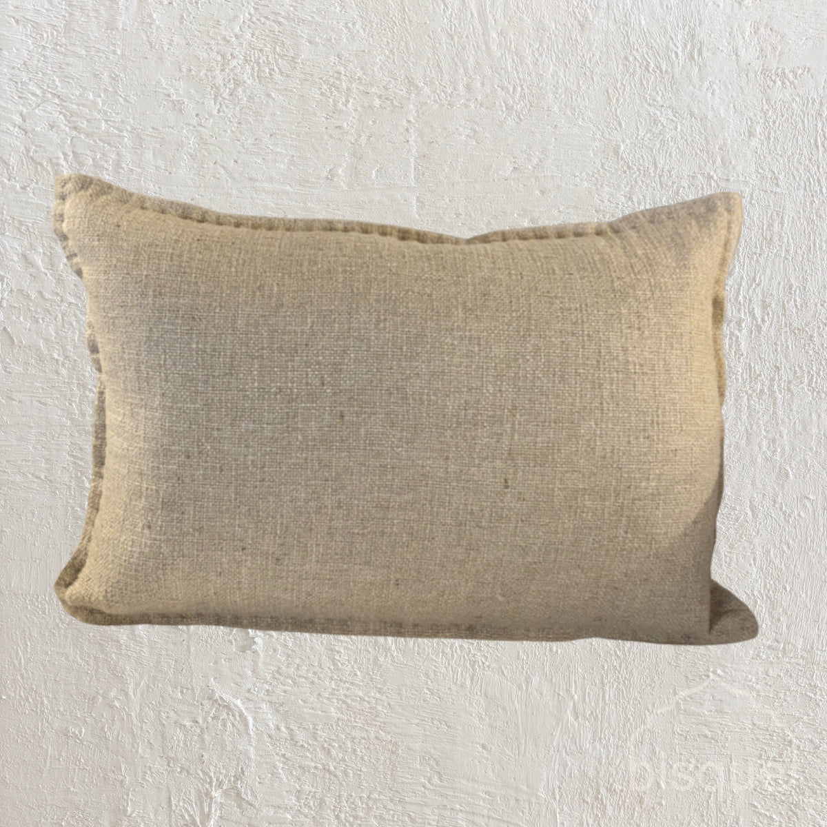 TALULLA2. HEAVY SLUB LINEN WEAVE. NATURAL. 60X40CM CUSHION.