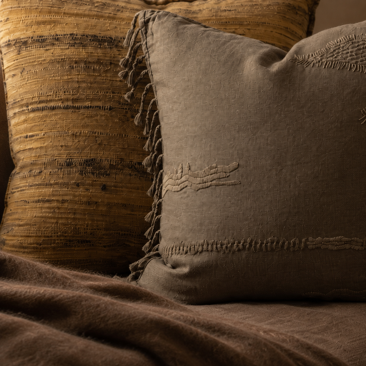 Cushion : Lorelei : Threaded Silk | Brown + Natural | 2 Sizes
