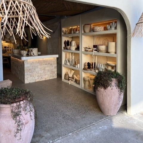 Akeyo : Terracotta Pot, Large