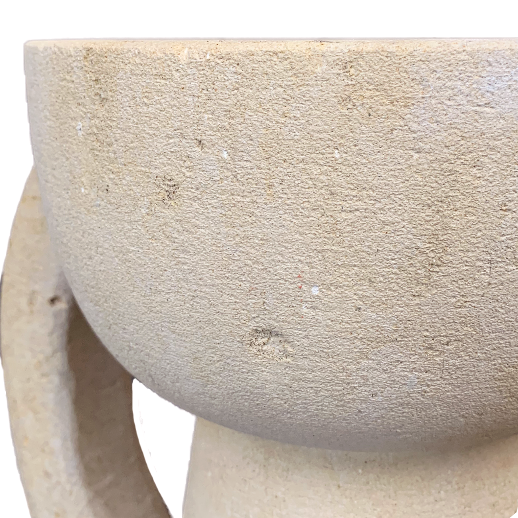 Negasi : Limestone Vase