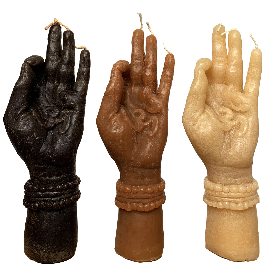 Om : Candle, Chocolate