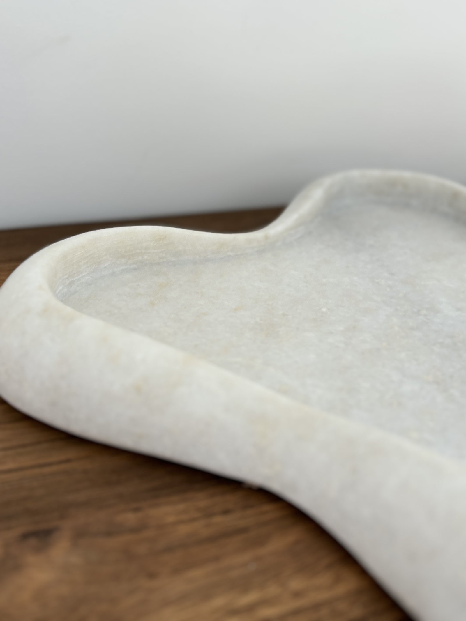 'Sujal' Organic Shape Marble Plate