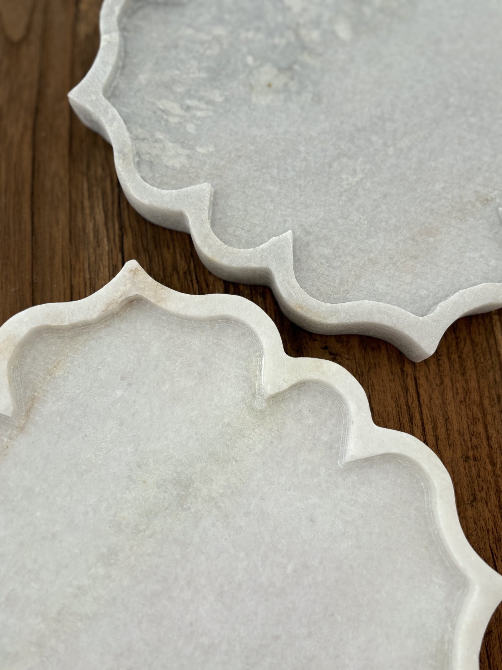 'Larisa' Carved White Marble Lotus Plate