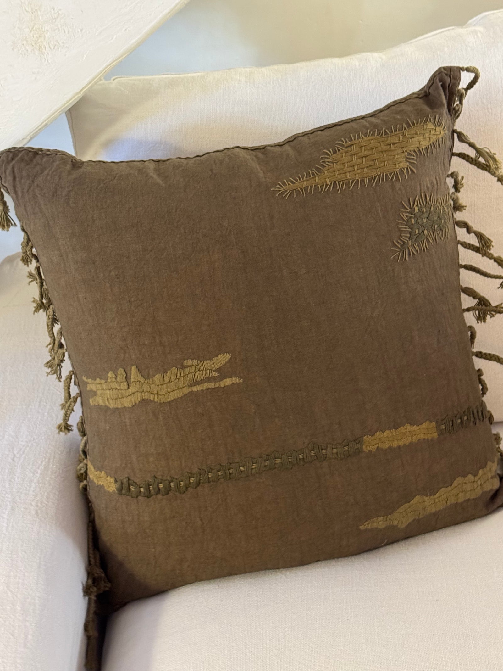 ELBERETH A - linen cushion 60 x 60