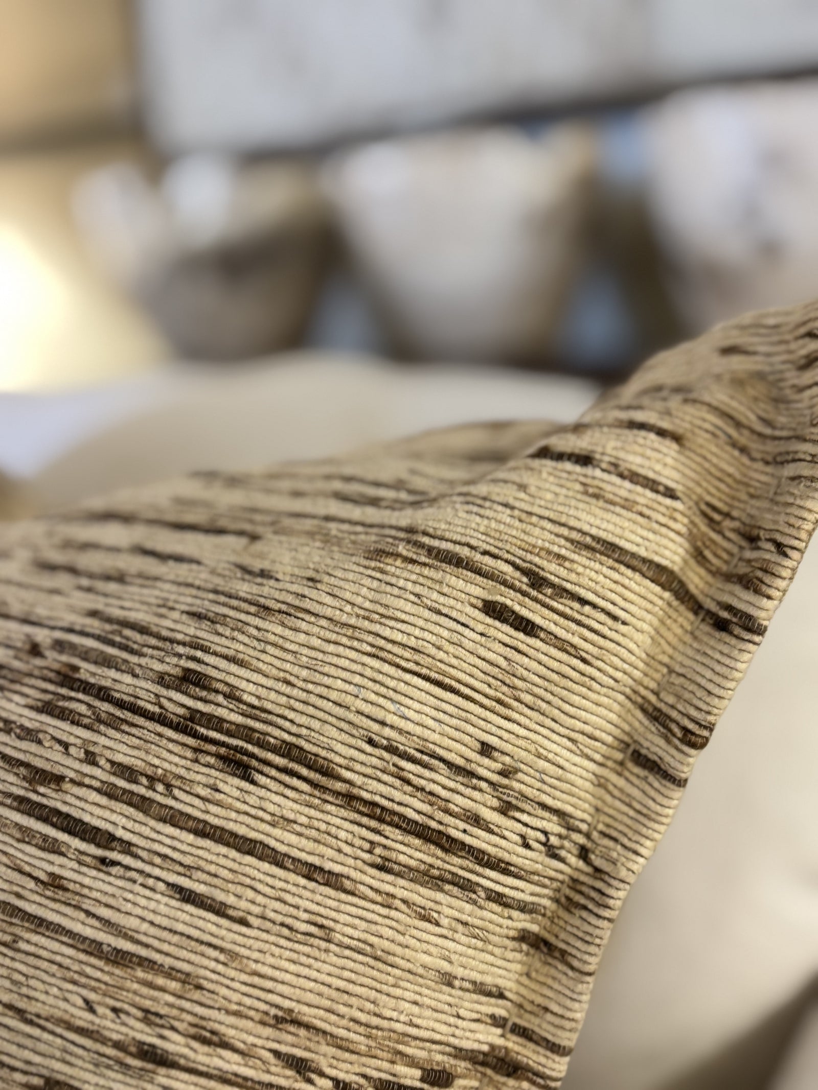 ELOISE. SILK THREADS, CREAM WITH BROWN.60 X 60CM CUSHIONS.