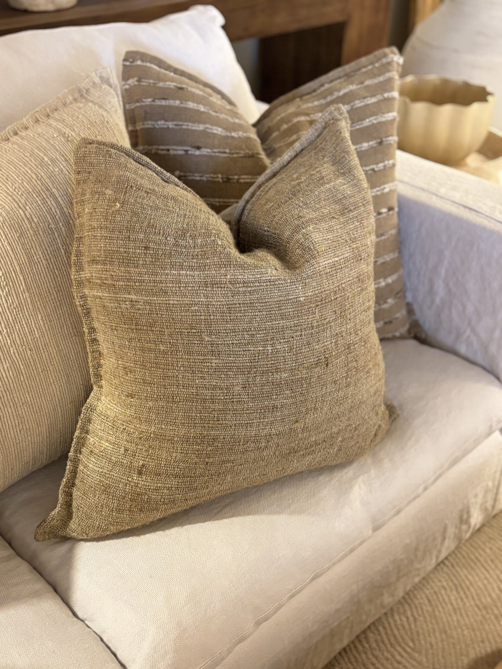 TALULLA. HEAVY LUB LINEN, NATURAL. 60 X 60CM CUSHIONS.