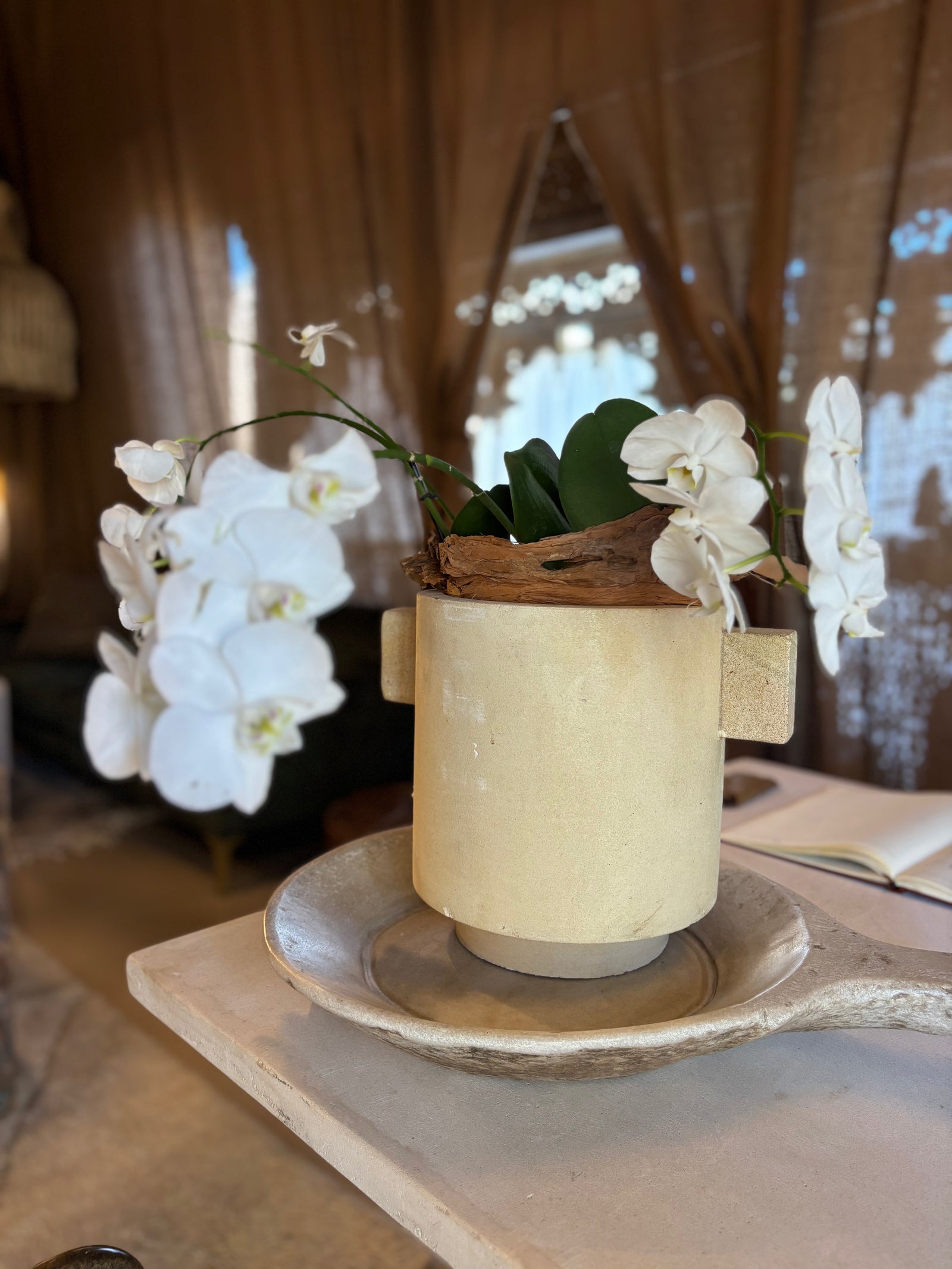 Thema : Limestone Vase