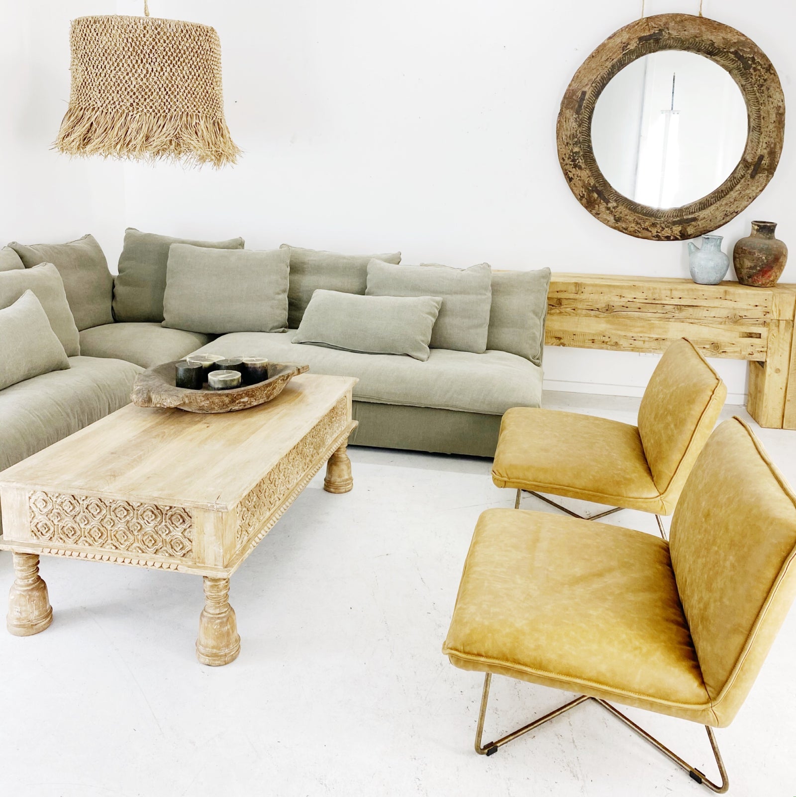 Laisa : Raffia Pendant Light