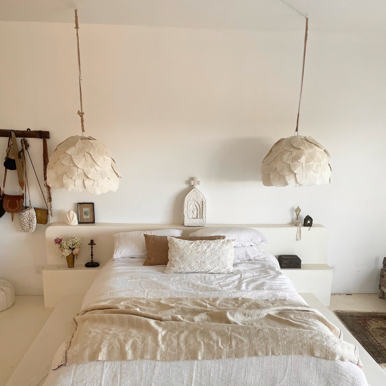 'Sofia' Dome Petal Light