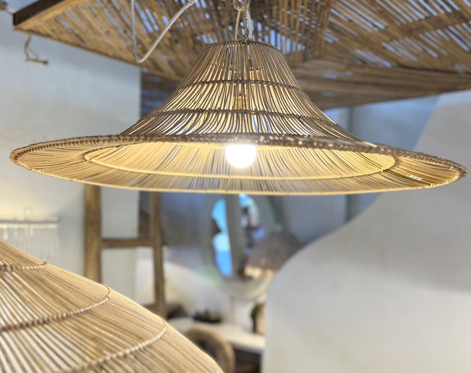Yao : Pendant Light