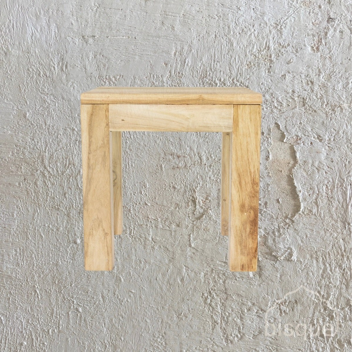 Santoso : Outdoor Side Table, Bleached