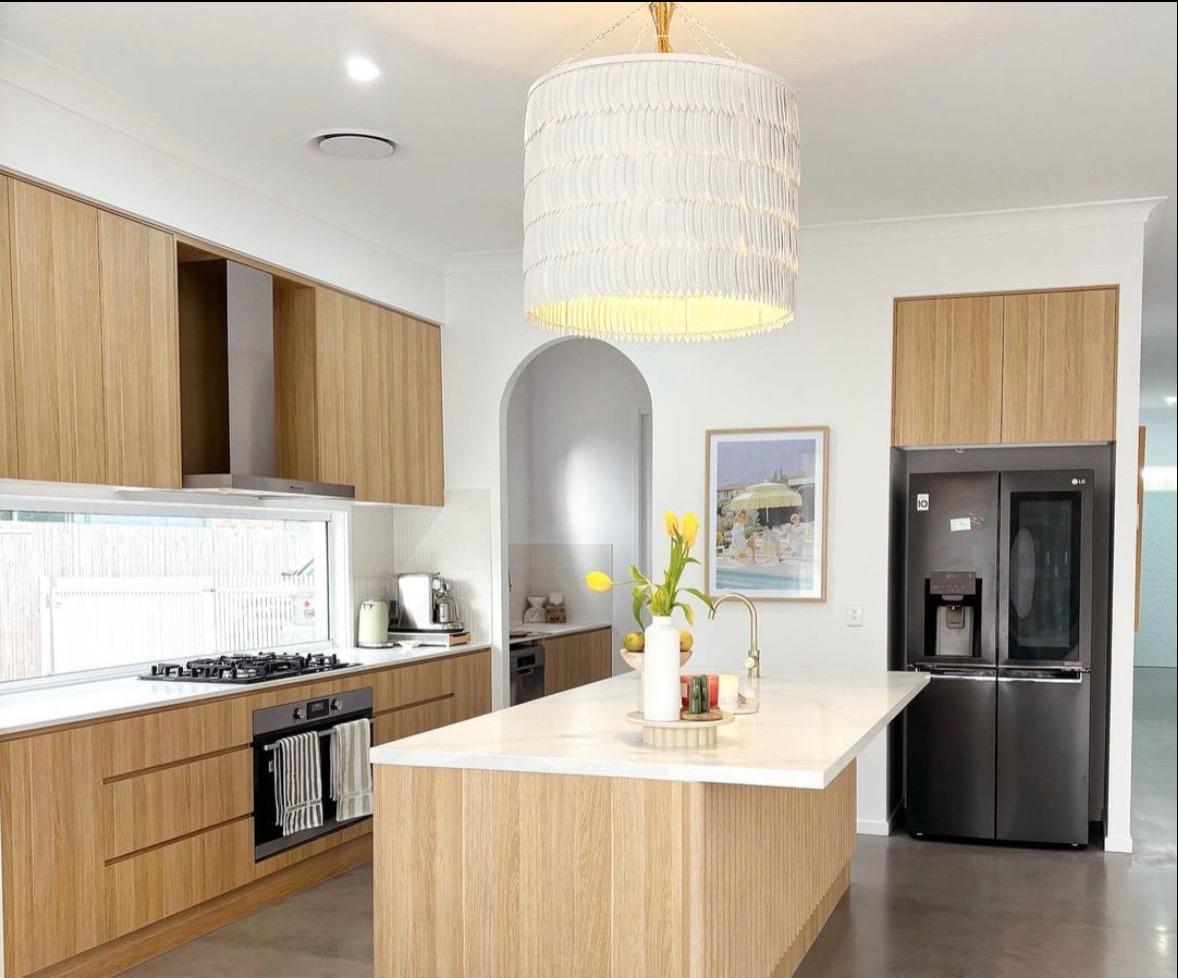 Juma : Wooden Cuttlefish Pendant Light