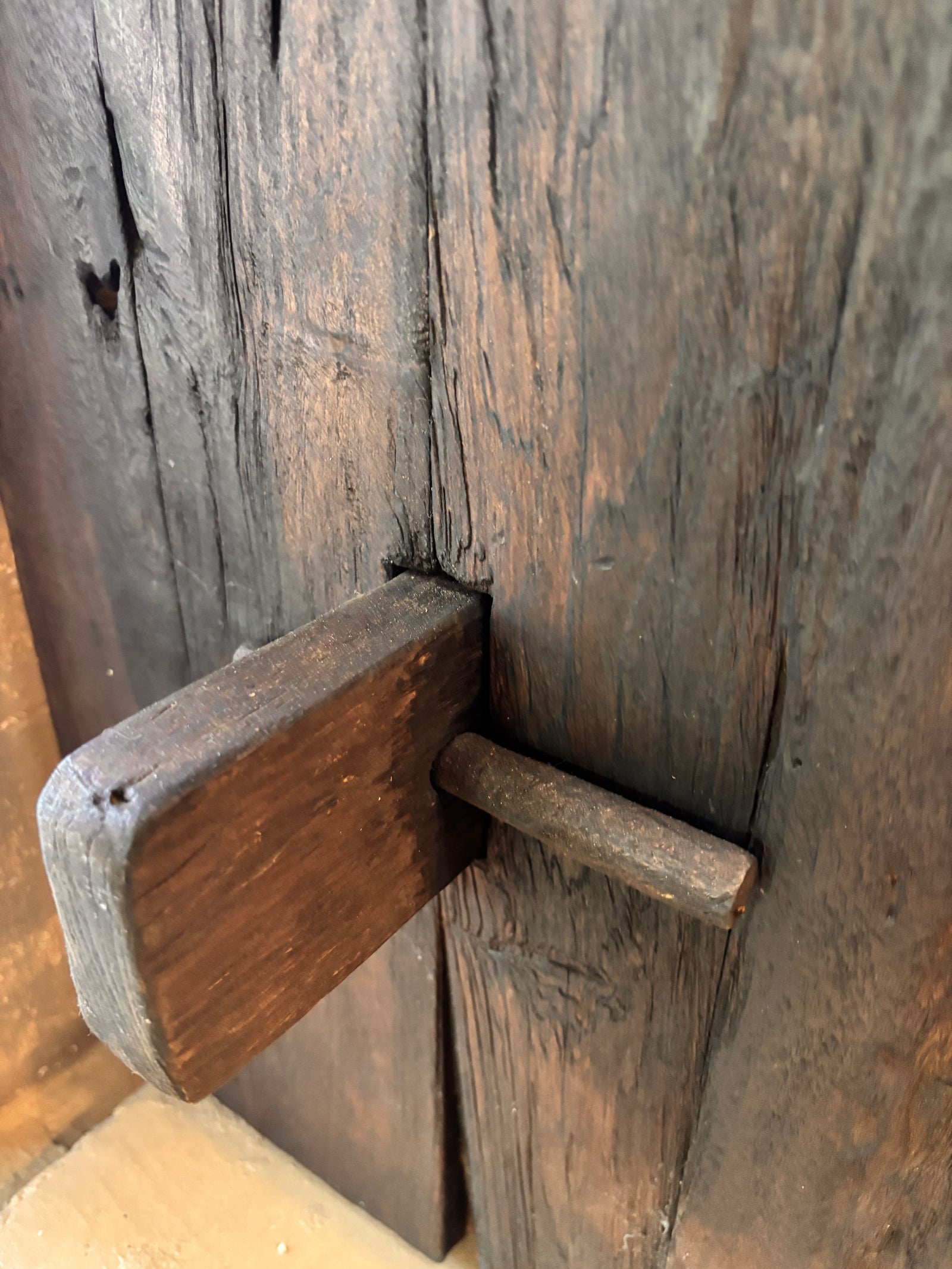 bari reclaimed teak console close up