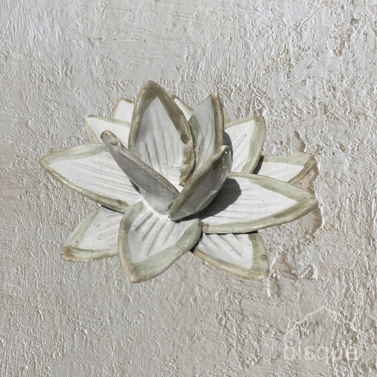 Merana : Ceramic Lotus Incence Holder