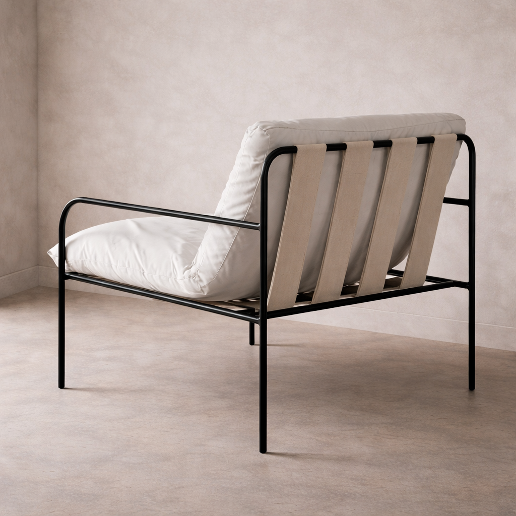 Dining chair: Turin, indoor/Outdoor Dining chair. Metal and white.