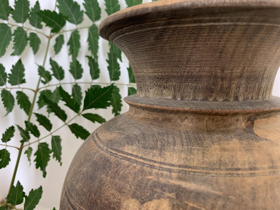 Duranji : Wooden Oil Pot