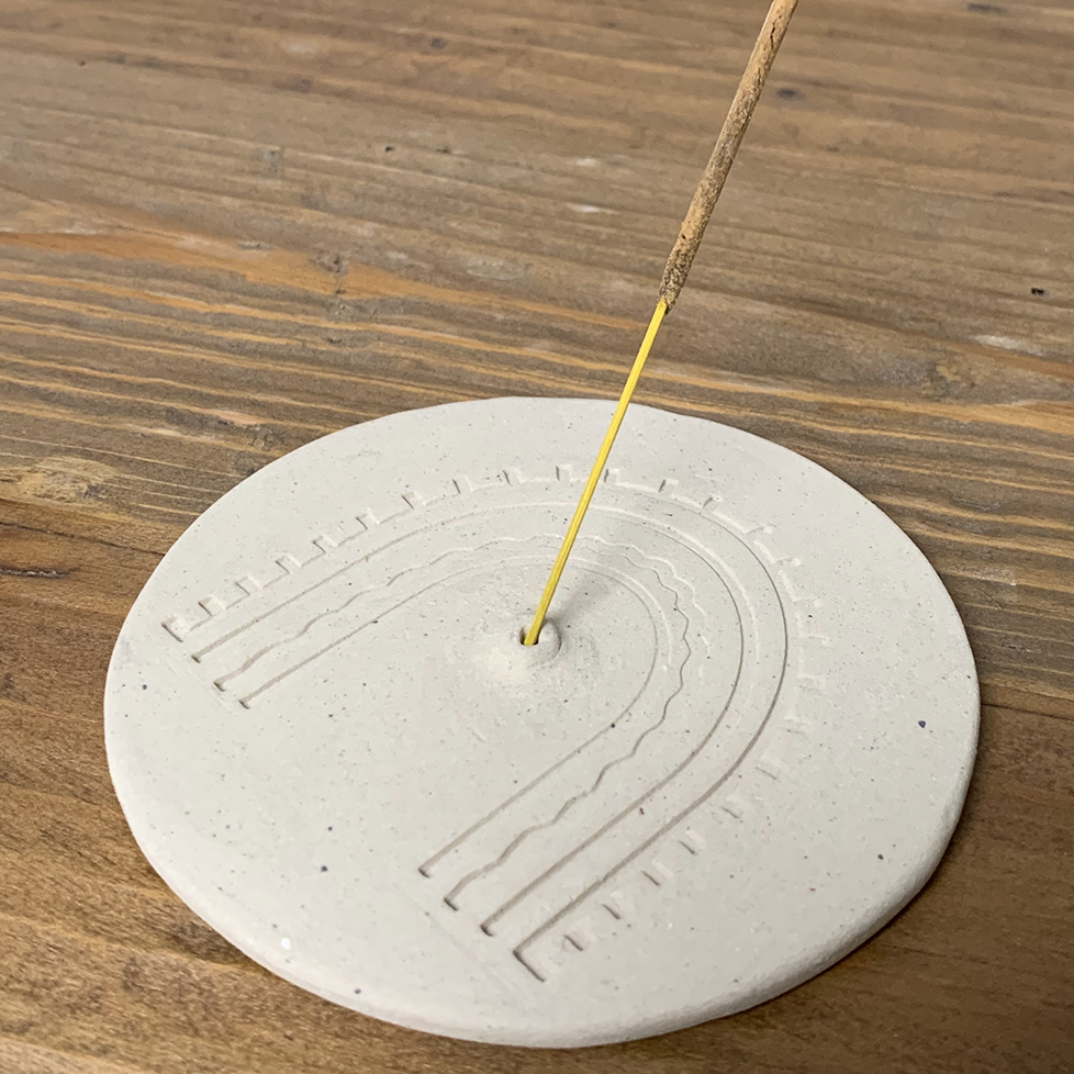 Eko : Ceramic Round Incense Holder