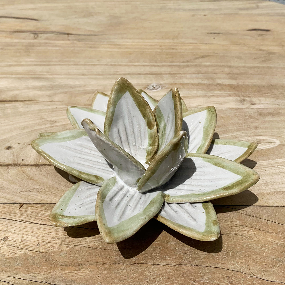 Merana : Ceramic Lotus Incence Holder
