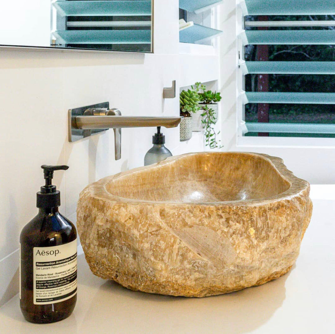 Shambala : Onyx Wash Basin