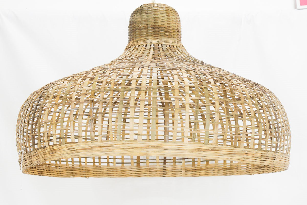 Laloma : Bamboo Pendant with Diamond Pattern