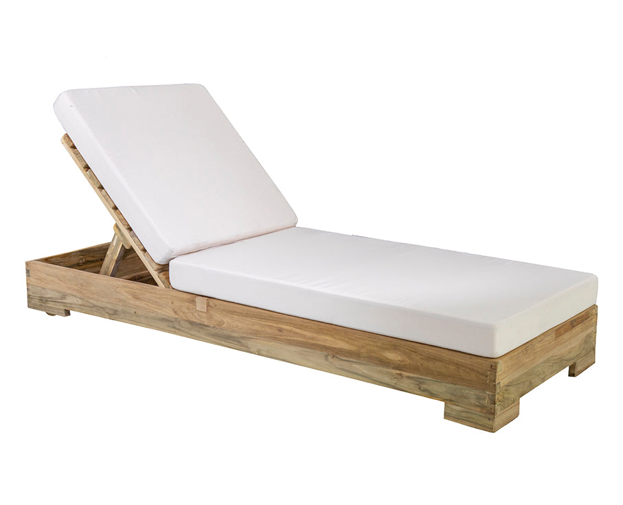 Banyu : Teak Outdoor Single Sunbed, Bleached.