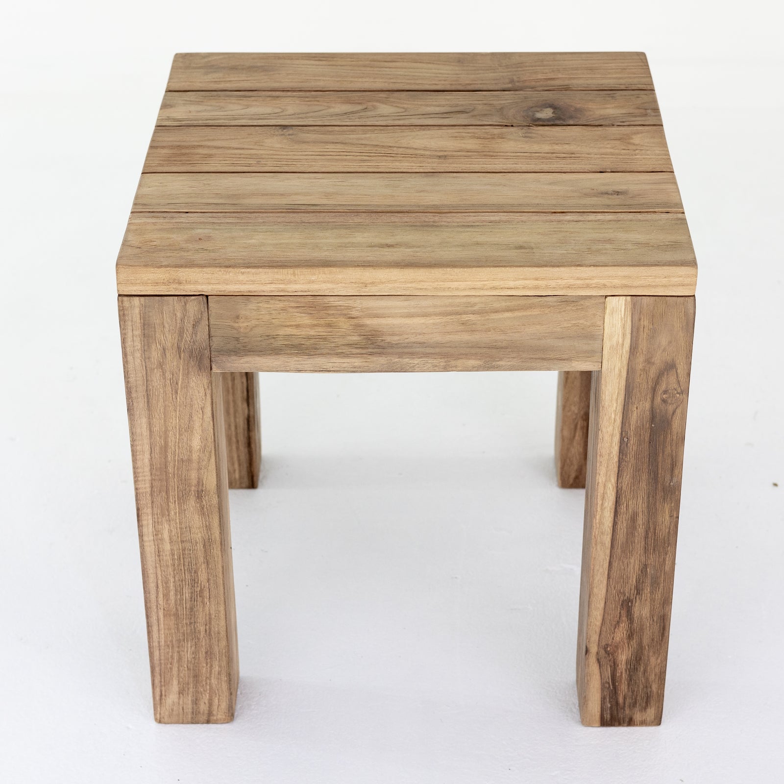 Santoso : Outdoor Side Table, Natural