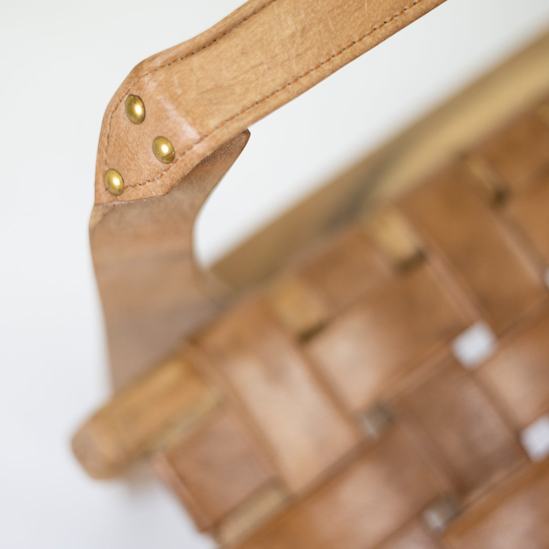 Sienna : Strap Leather Chair, Antique Brown