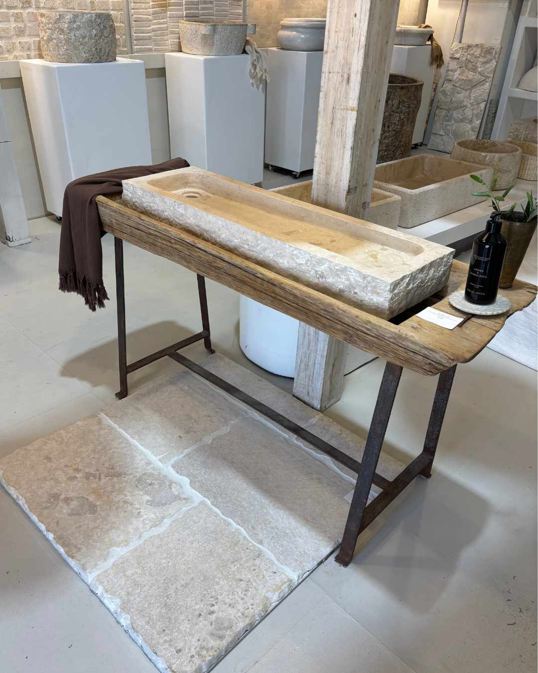 LORENZO marble tile, large