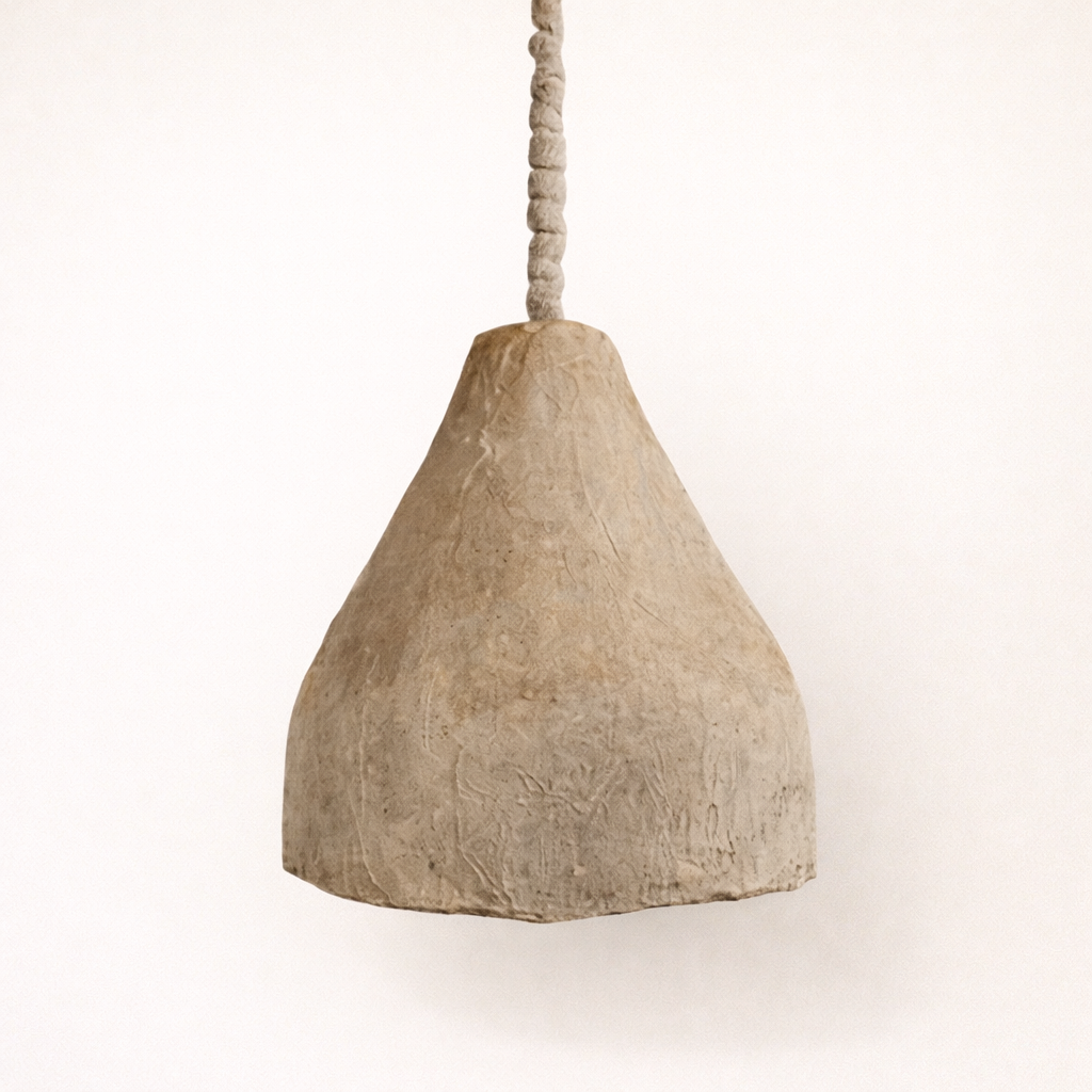Abasan : clay pendant in small with washed mud finish