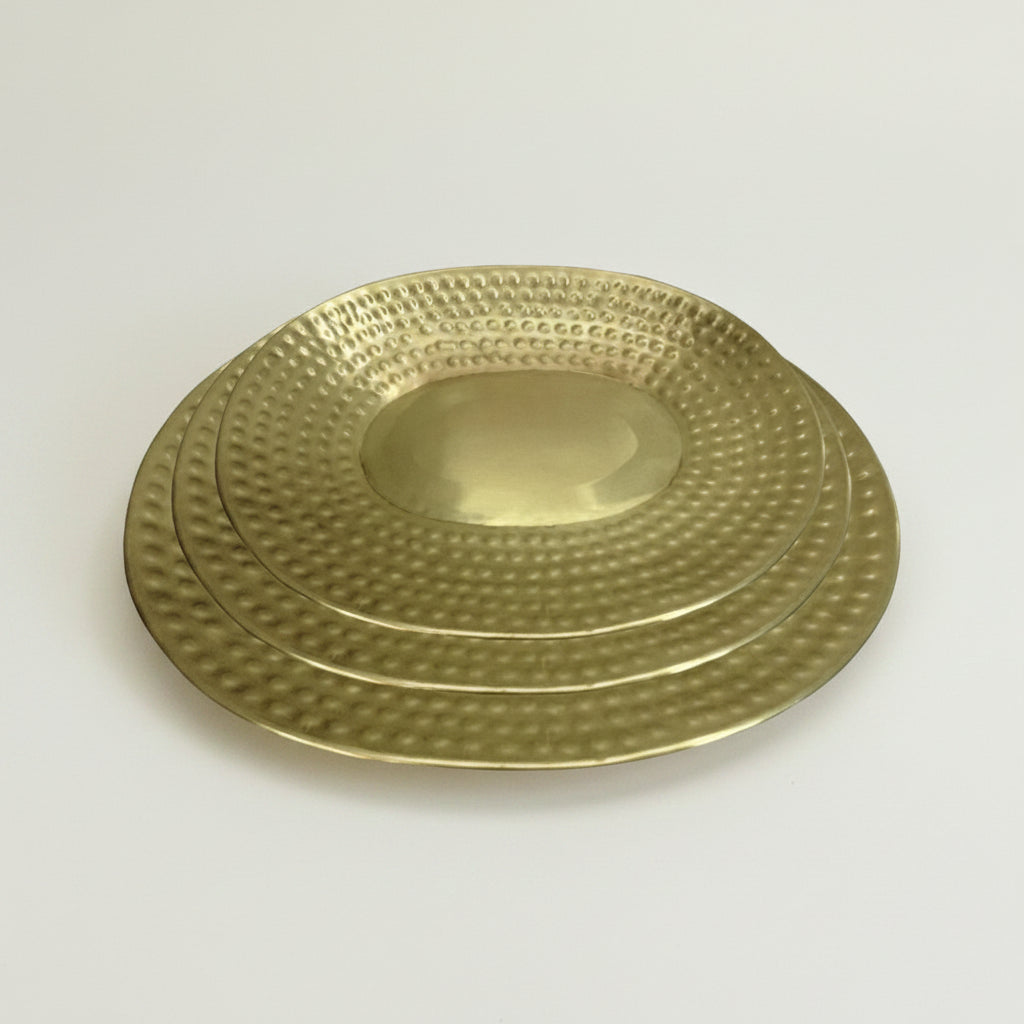 Manta : Set/3 Hammered Brass Oval Set