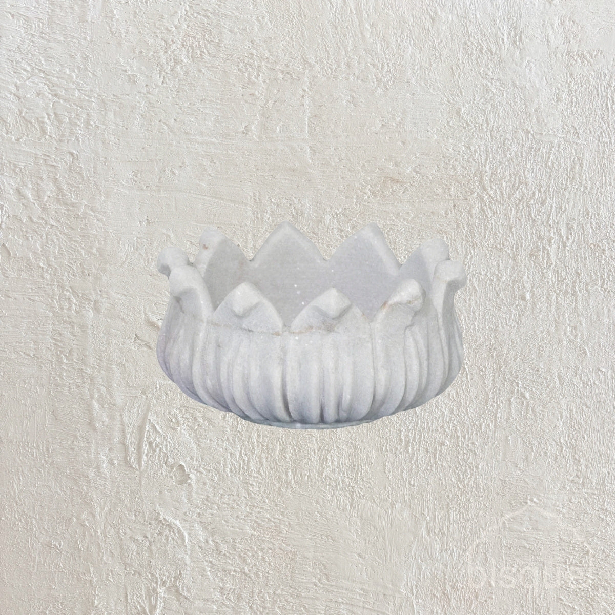 Fleur : Round Lotus Flower Candleholder