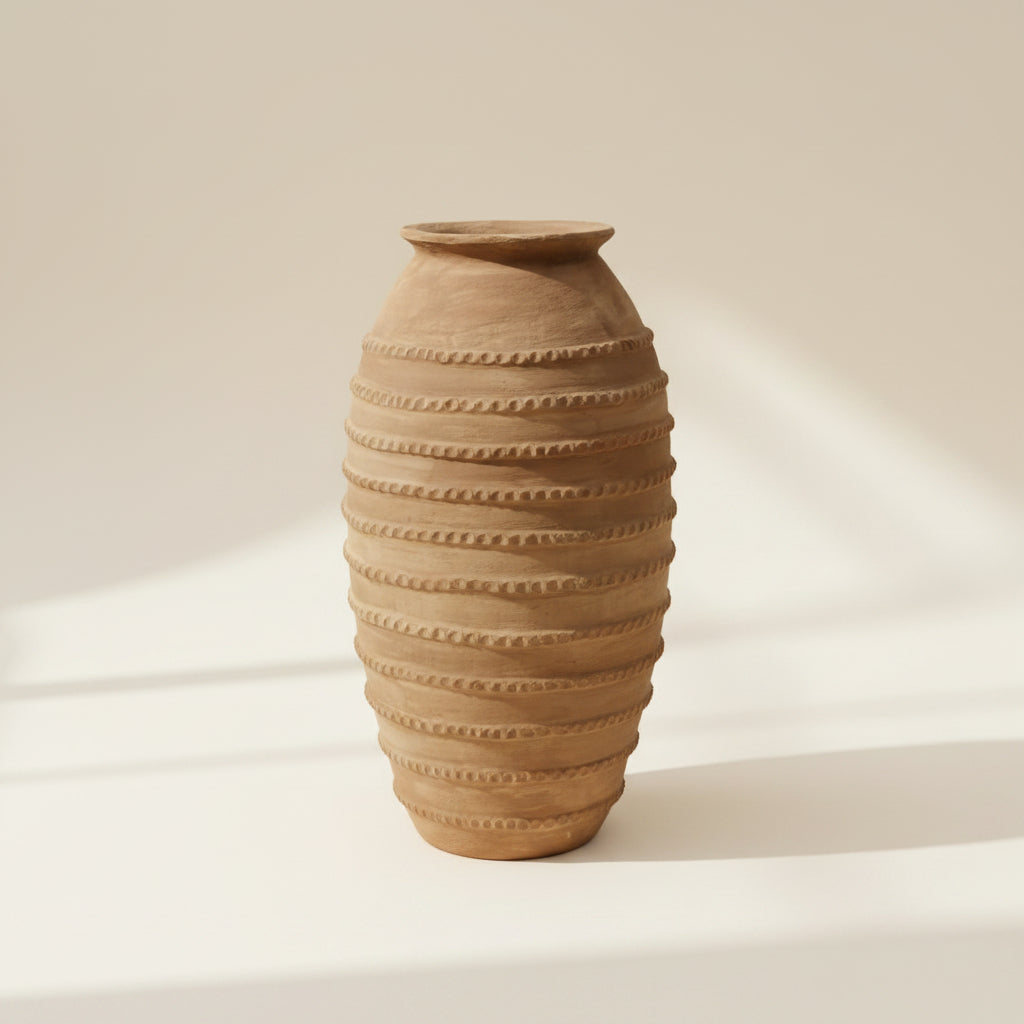 Celia : Terracotta Pot Featuring Scallops 80 x 40 cm