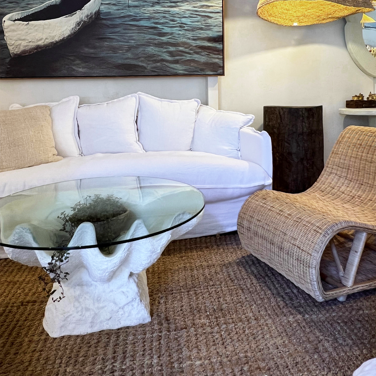 Dawit : Rattan Slug Chair