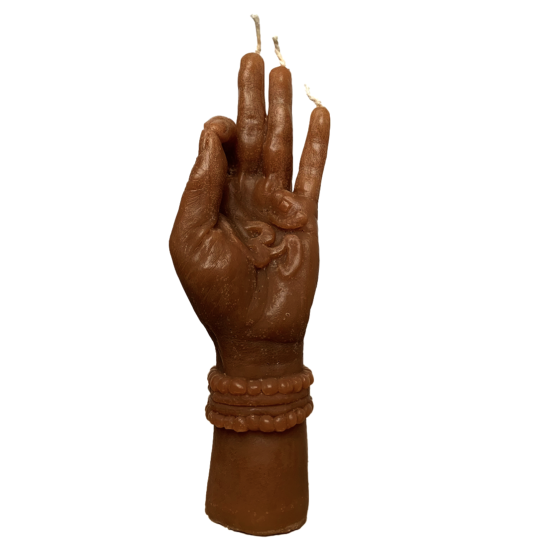 Om : Candle, Chocolate