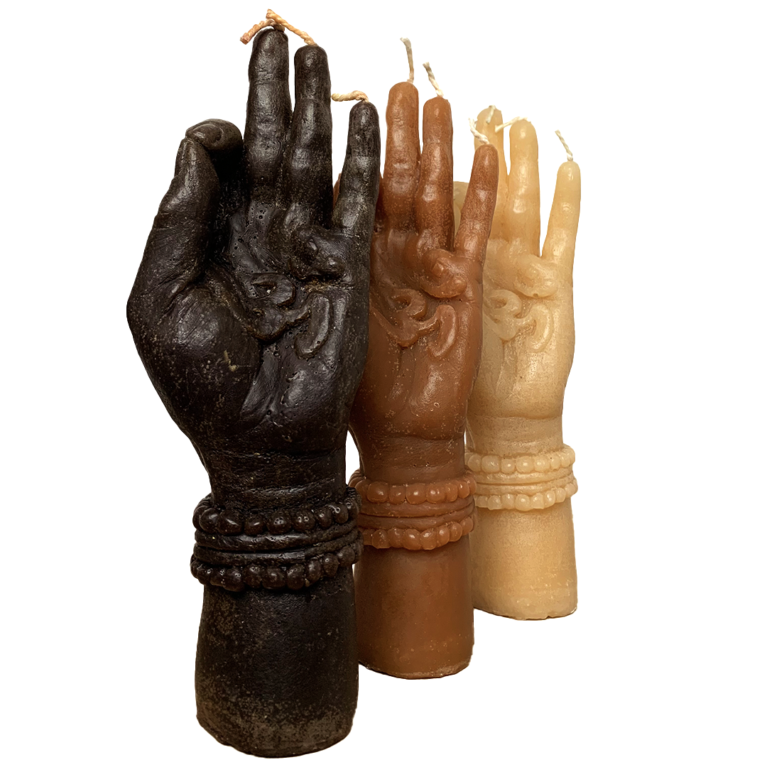 Om : Candle, Chocolate