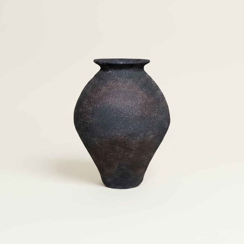 FERMO CHARCOAL COLOURED TERRACOTTA POT