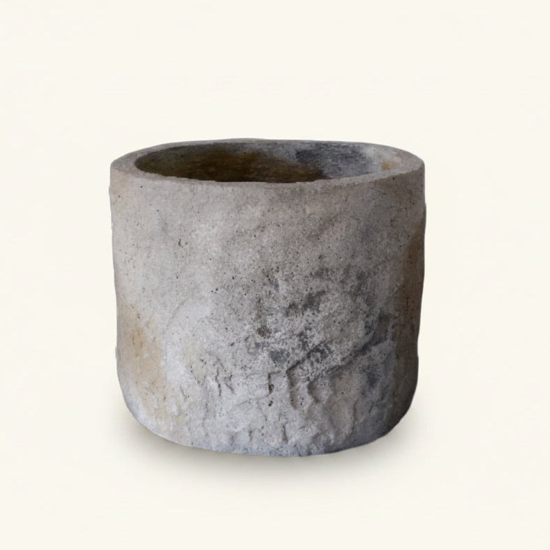 TREVISO ROUND GRC PLANTER  43CM DIAM X 35CM H
