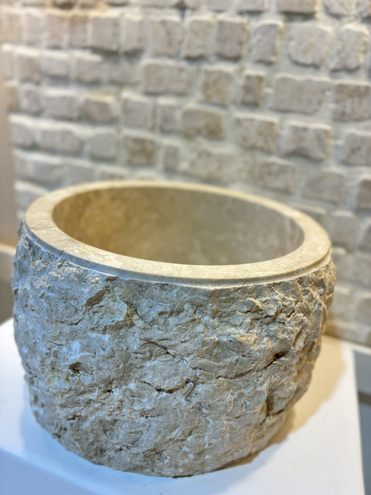 Ashon : Marble basin