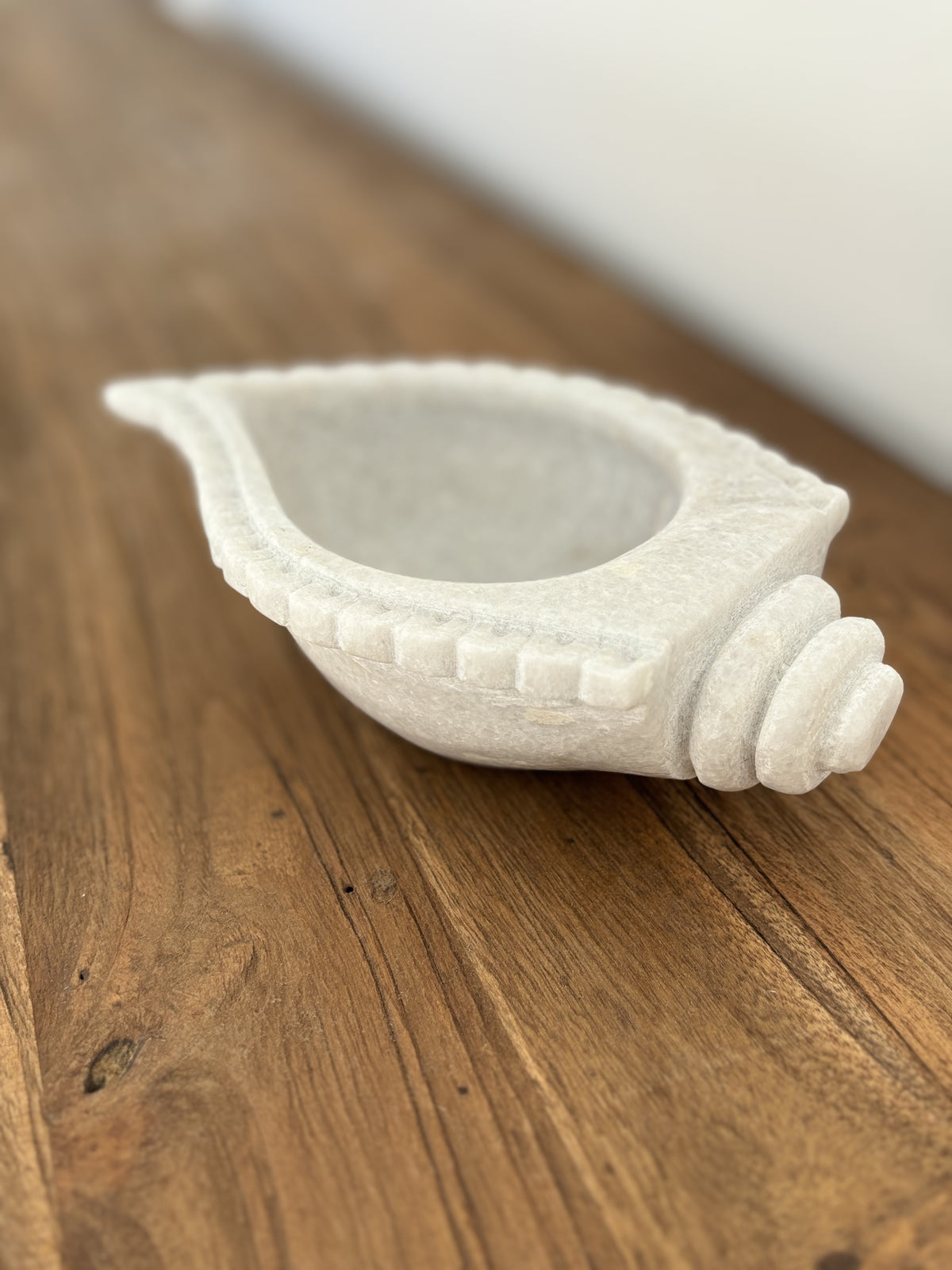 Kumbha : White Marble Ceremonial Bowl