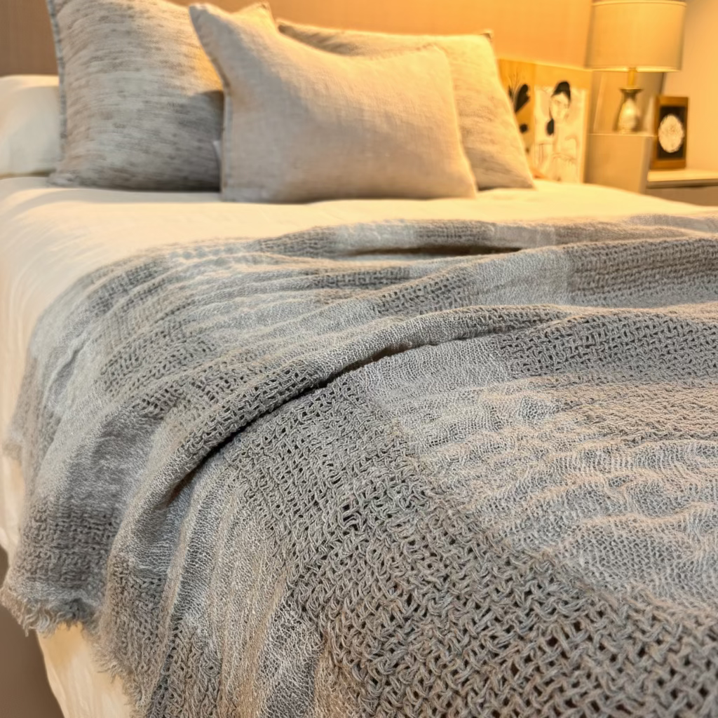 Ombre : Linen Throw | Natural &amp; White
