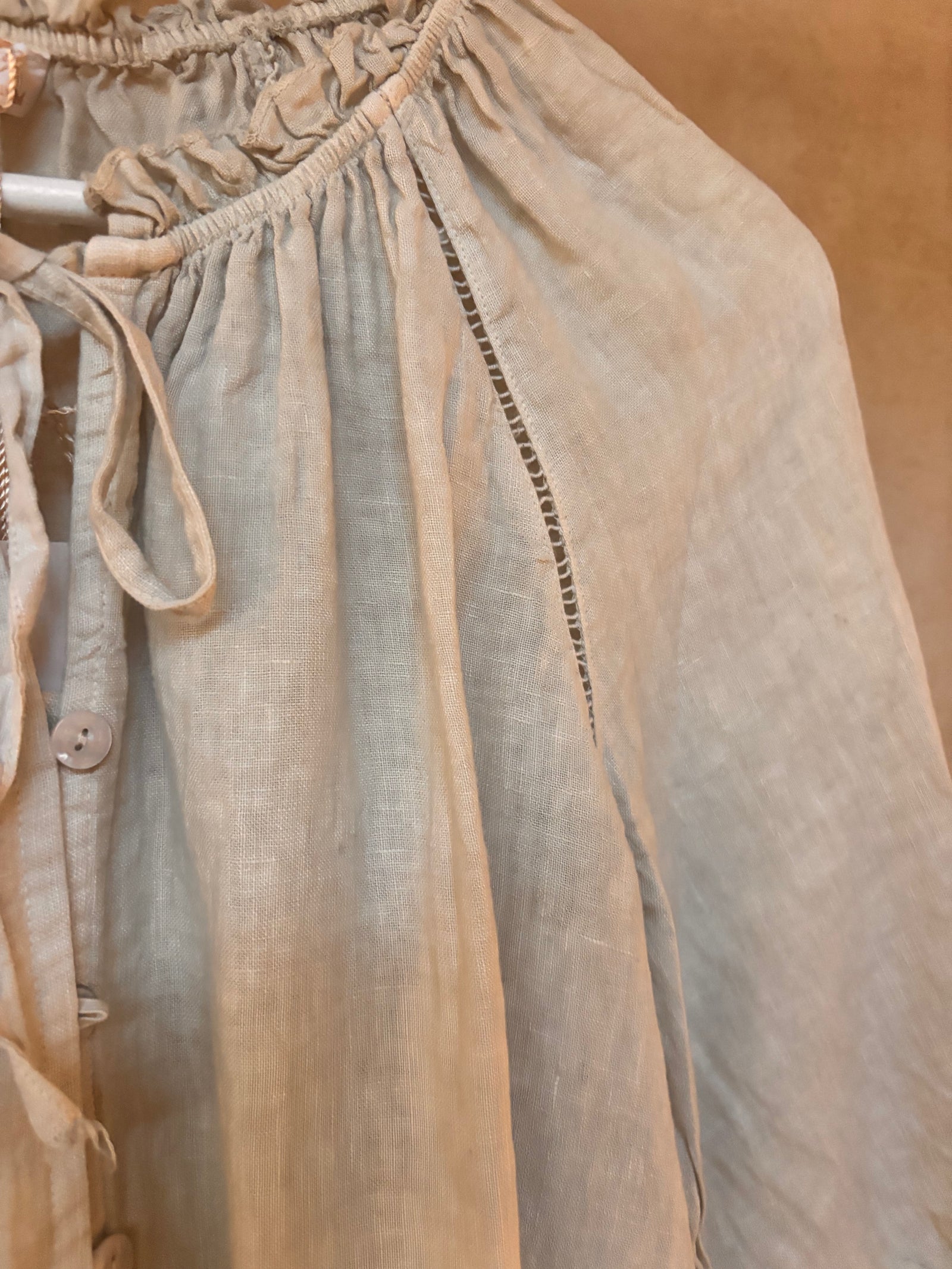 Italian Linen : Bellina : Sand Top | Blouse