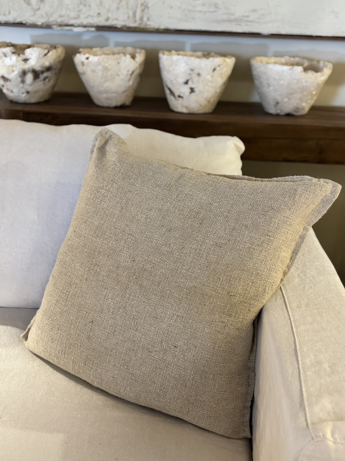 TALULLA. HEAVY LUB LINEN, NATURAL. 60 X 60CM CUSHIONS.