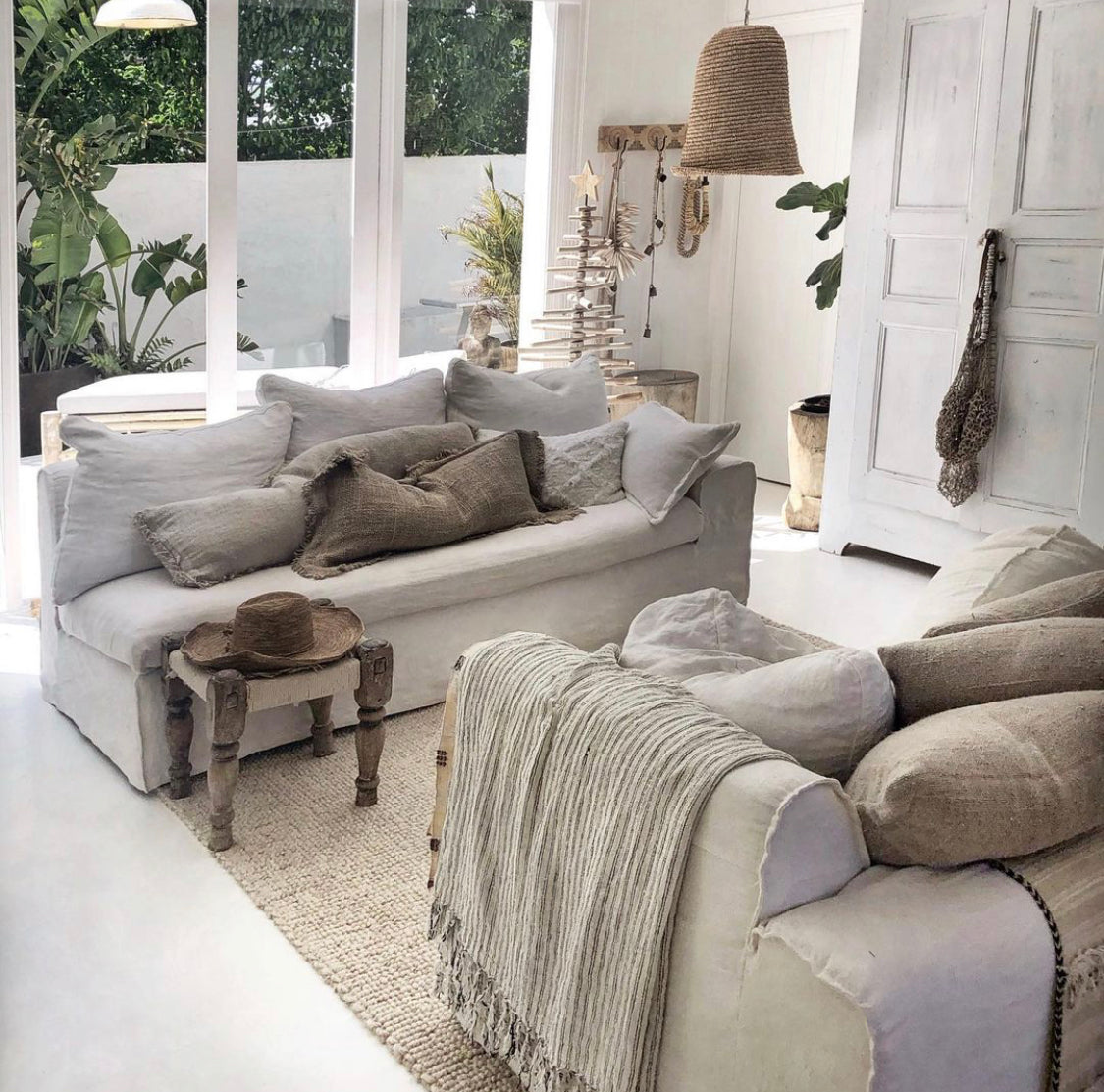 Dian : Tall Sisal Dome Pendant