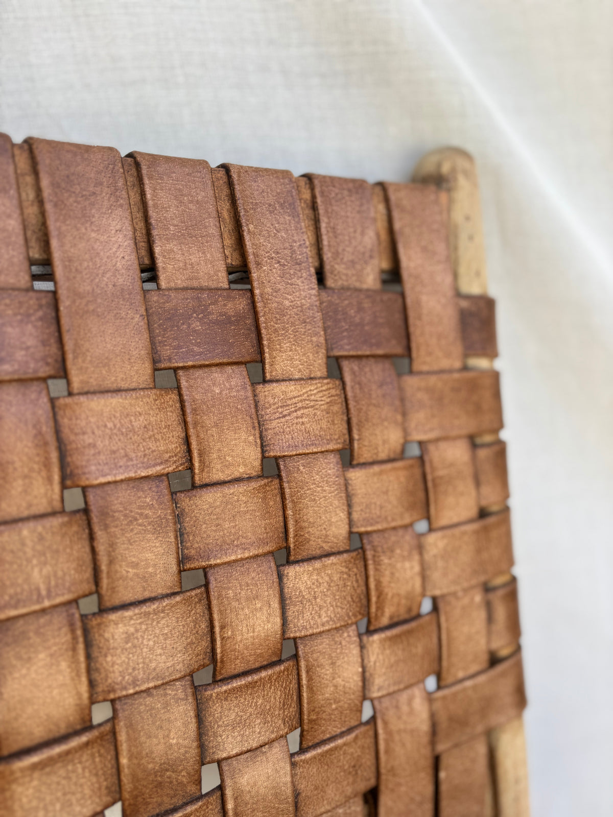 Sienna : Strap Leather Dining Chair, Antique Brown