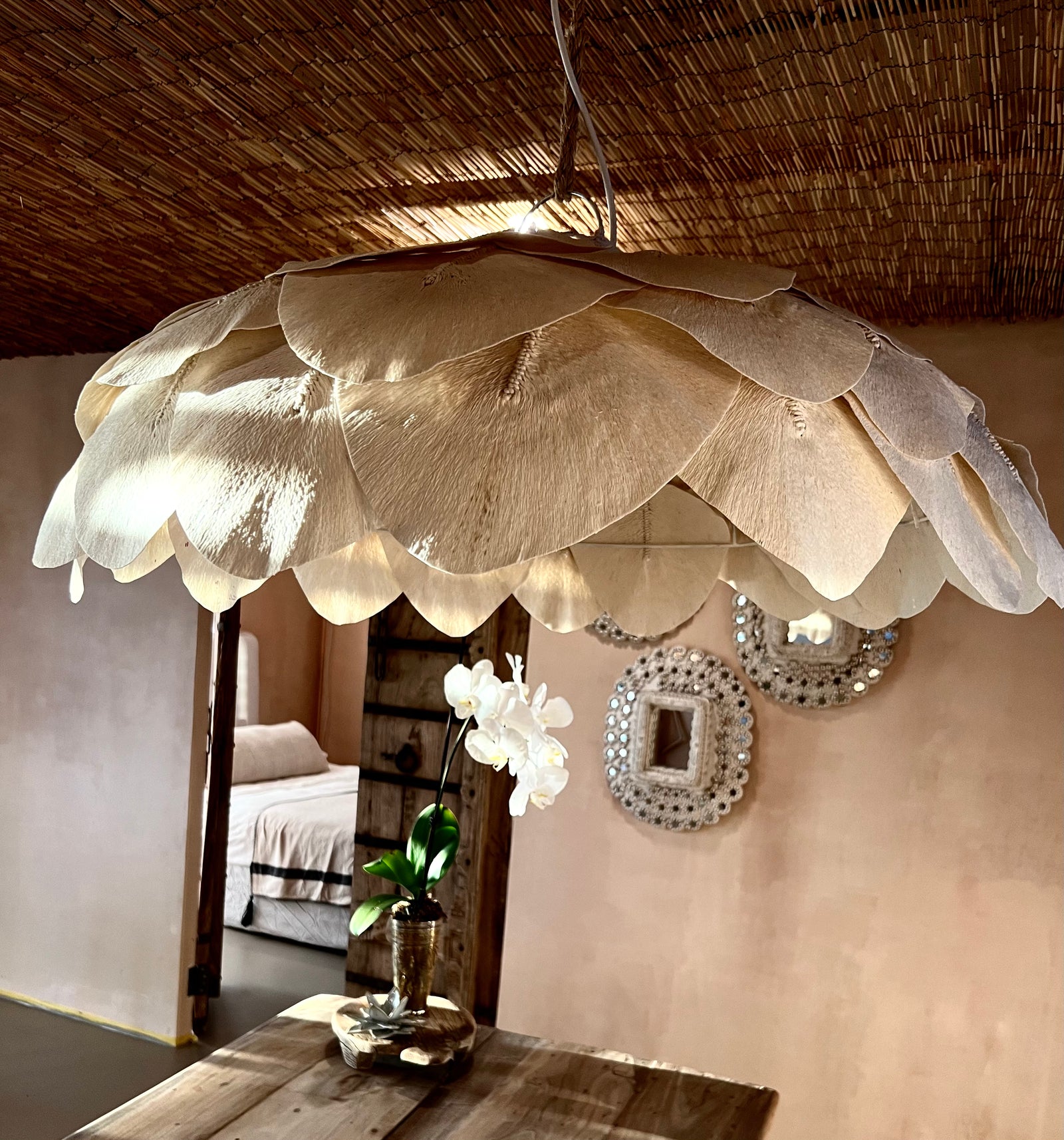 Kapar : Cotton Petal Pendant, 100cm