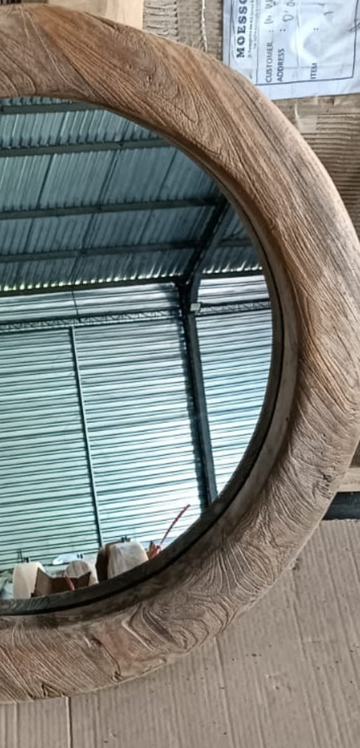 Johan : Round Teak Mirror